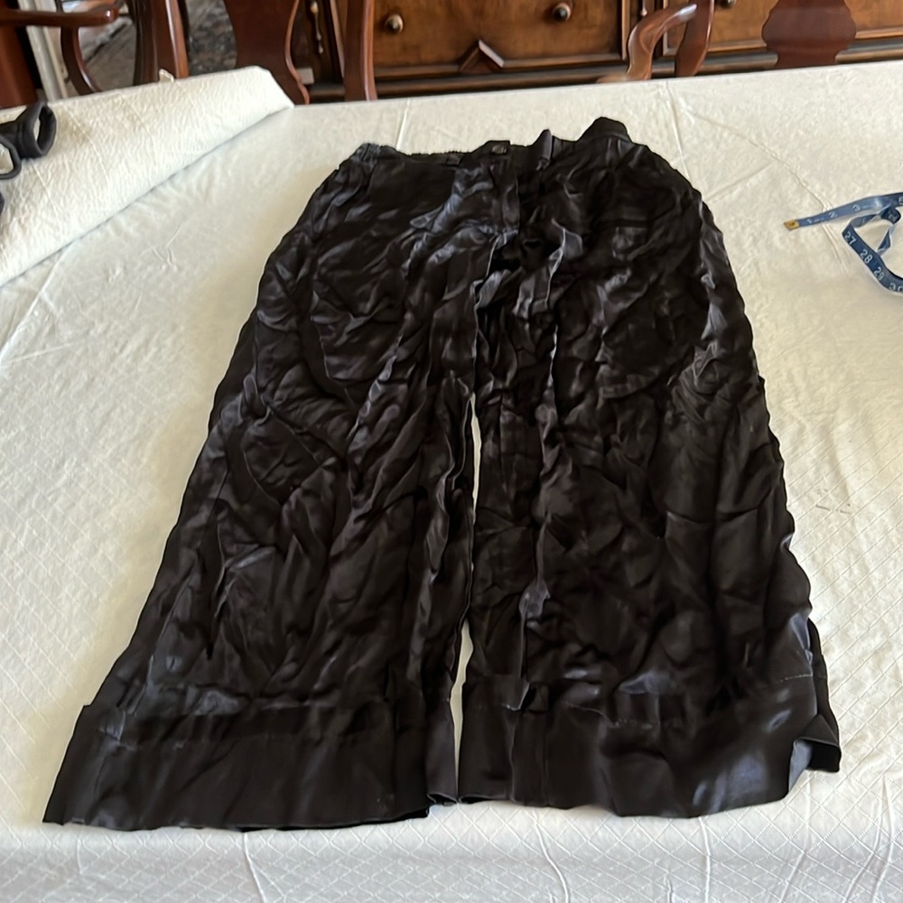 Black 02 womens sz small trousers 100% viscose